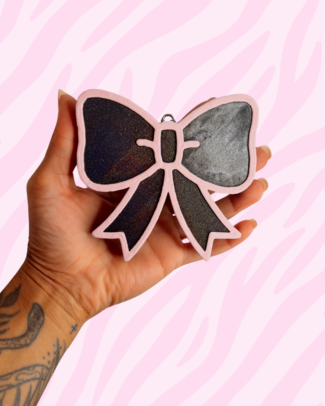 Baby pink + black bow - Caribbean Escape