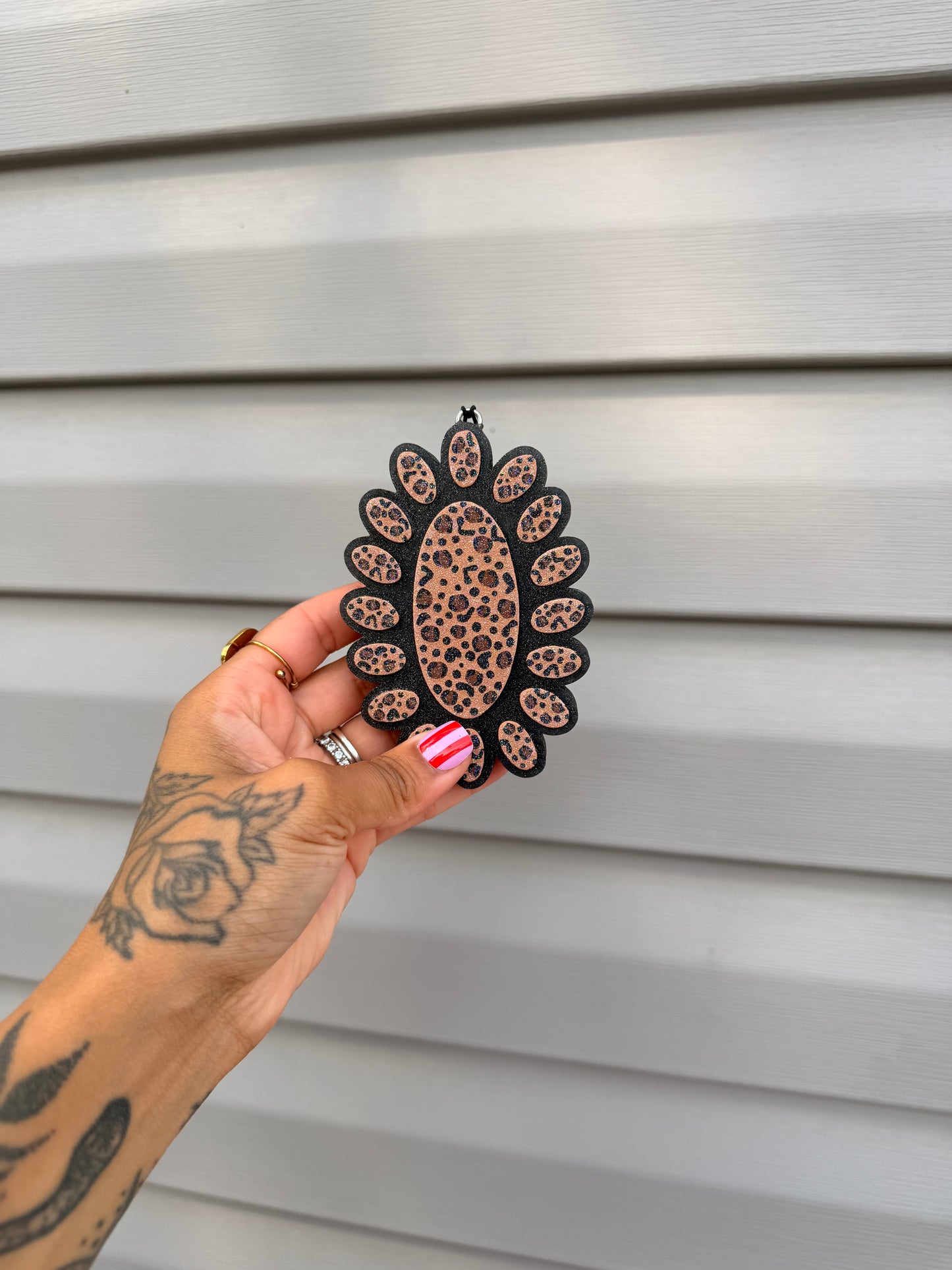 LEOPARD CONCHO - PINK SANDS