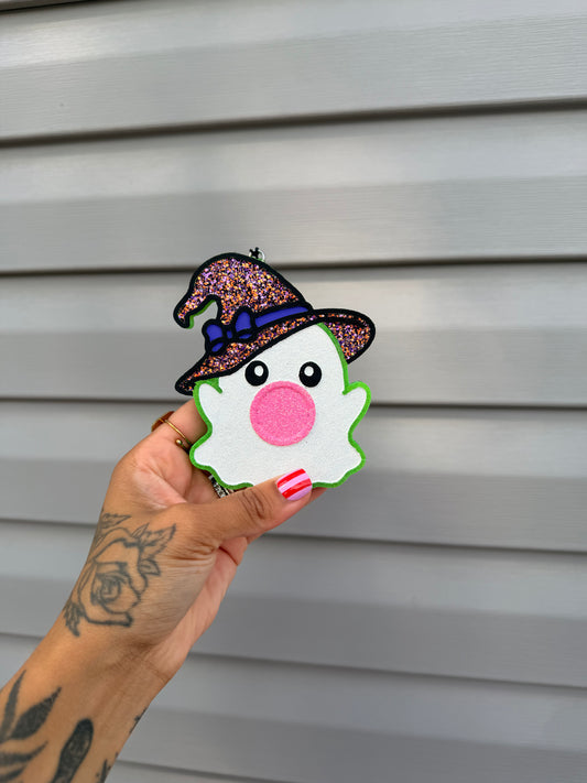 GHOST WITH HAT - LEAVES