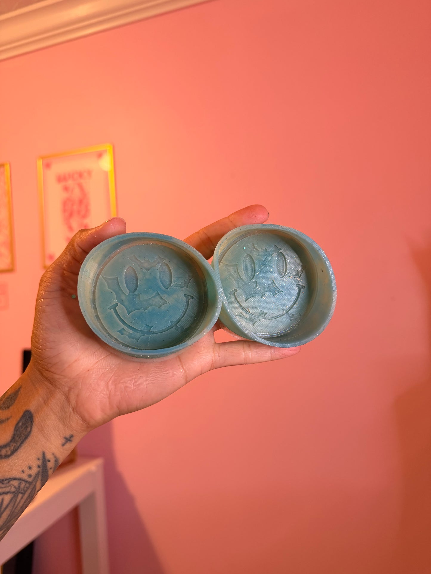 Bat smiley mold & vent