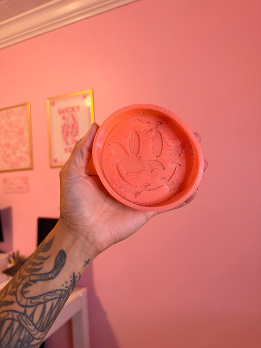Bat smiley mold & vent